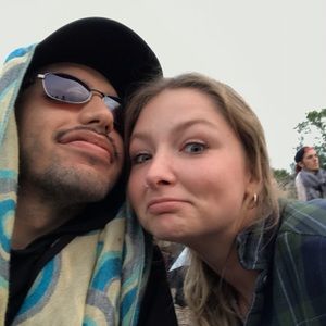 Meet your Posher, Rene